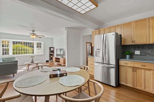 Cozy home with game room + fire pit + dog friendly