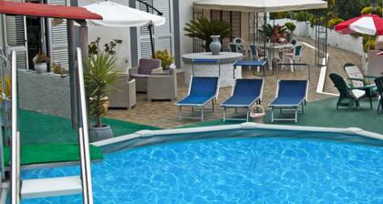 Villa Lesto Holiday Home - Ischia Apartment