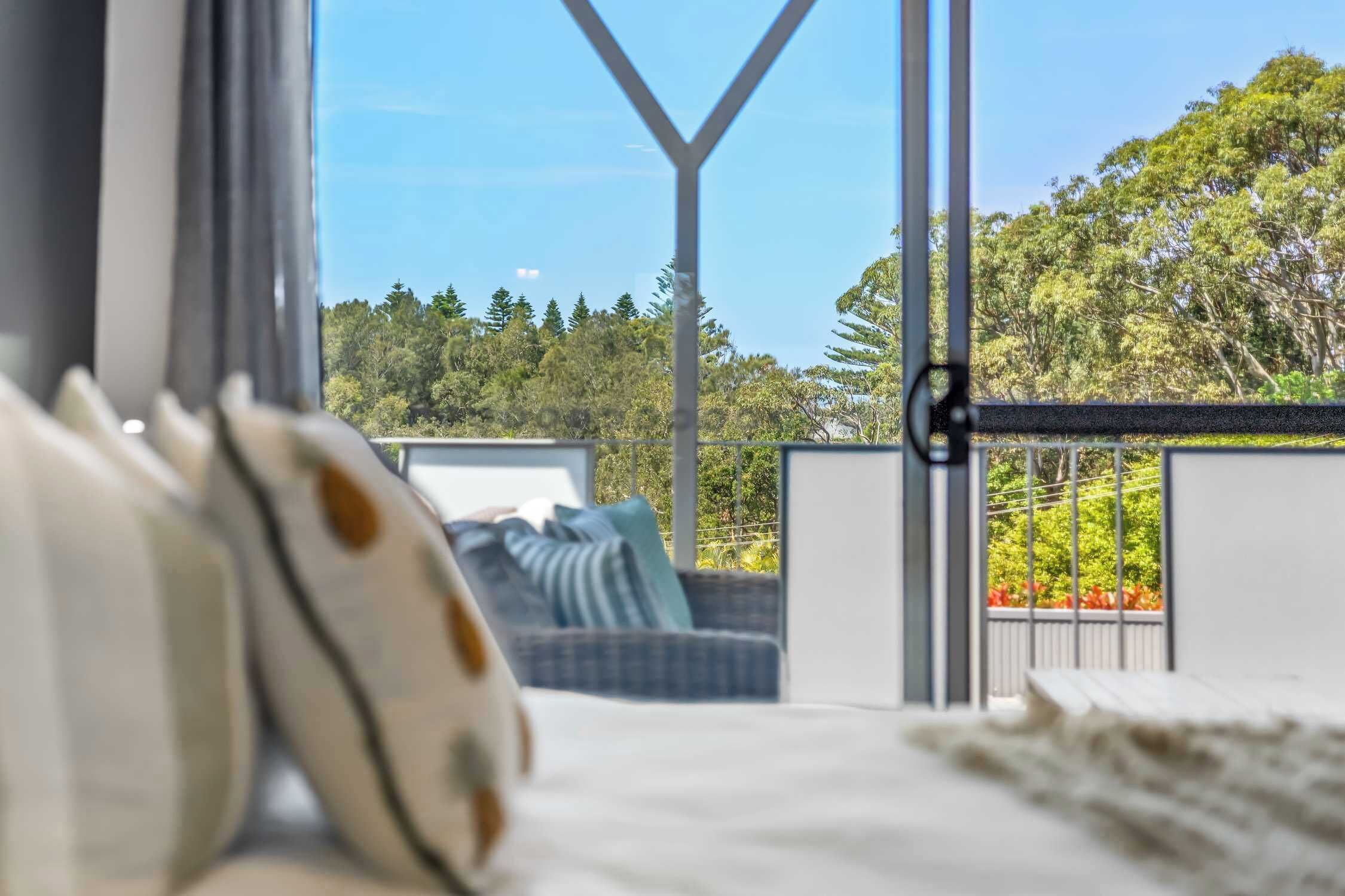 3 habitaciones, escritorio, tabla de planchar con plancha y wifi 