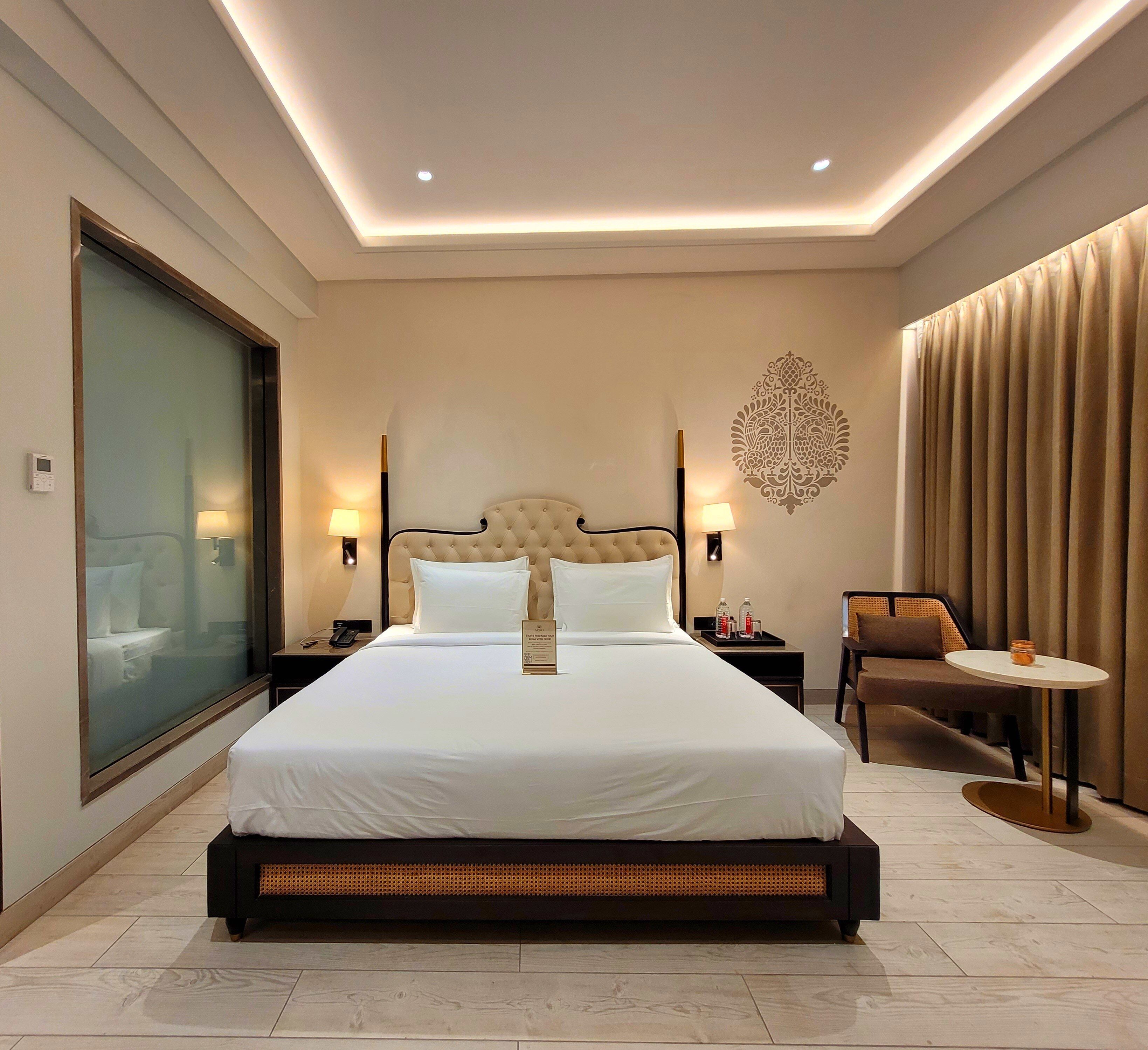 Luxury Double or Twin Room, City View | In-room safe, desk, laptop workspace, soundproofing