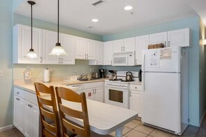 Fridge, oven, dishwasher, coffee/tea maker