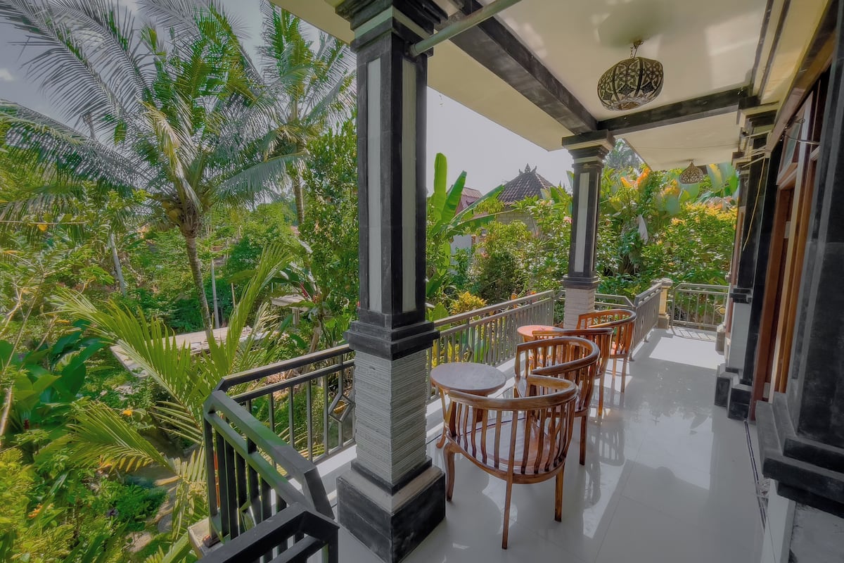 Deluxe Double Room, Balcony, Garden View | Terrace/patio