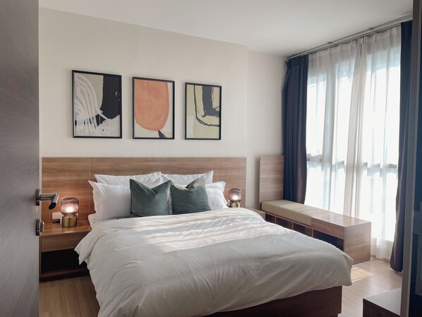 1 habitación, tabla de planchar con plancha, wifi y ropa de cama 