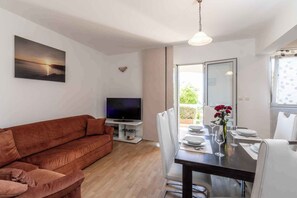 Interior - Ferienwohnung nur 40 m von der Adria Entfernt (Blato)