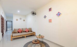 Unclassified image, 5 of 25, button -  Villa New D'Bamboo by Plesirhatiyogja (Sewon)