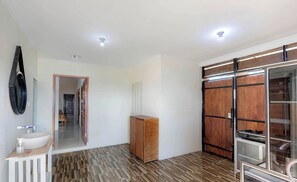 Unclassified image, 4 of 25, button -  Villa New D'Bamboo by Plesirhatiyogja (Sewon)