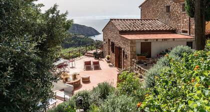 Magnifique maison de vacances pour 6 personnes avec climatisation, WIFI, TV et terrasse