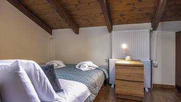 2 habitaciones, wifi gratis y ropa de cama