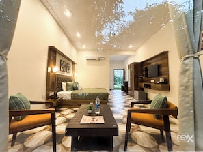 Superior Double Room | Rollaway beds, free WiFi, bed sheets - The Kiaan Corbett Resort (Ramnagar)