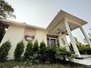 Front of property - The Kiaan Corbett Resort (Ramnagar)