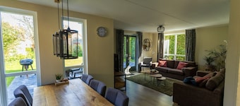 Alluring holiday home with garden