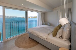 Bügeleisen/Bügelbrett, Reisekinderbett, kostenloses WLAN