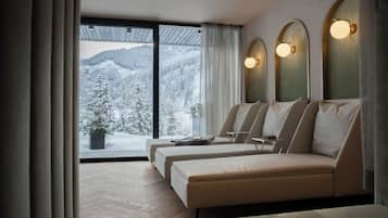 Sauna, 1 treatment room, massages