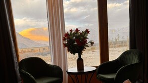Deluxe-Doppelzimmer, Bergblick | Blick auf die Berge