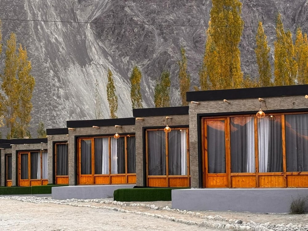 2 Star Hotels