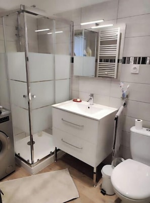 Shower, hair dryer - Charming mountain house (Cierp-Gaud)