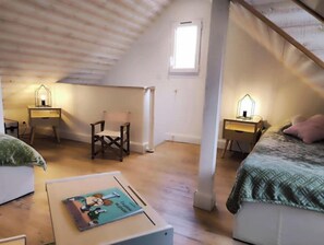 2 bedrooms, iron/ironing board, travel cot - Charming mountain house (Cierp-Gaud)