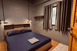 Room - Friends Station Hostel & Cafe (Pattaya)
