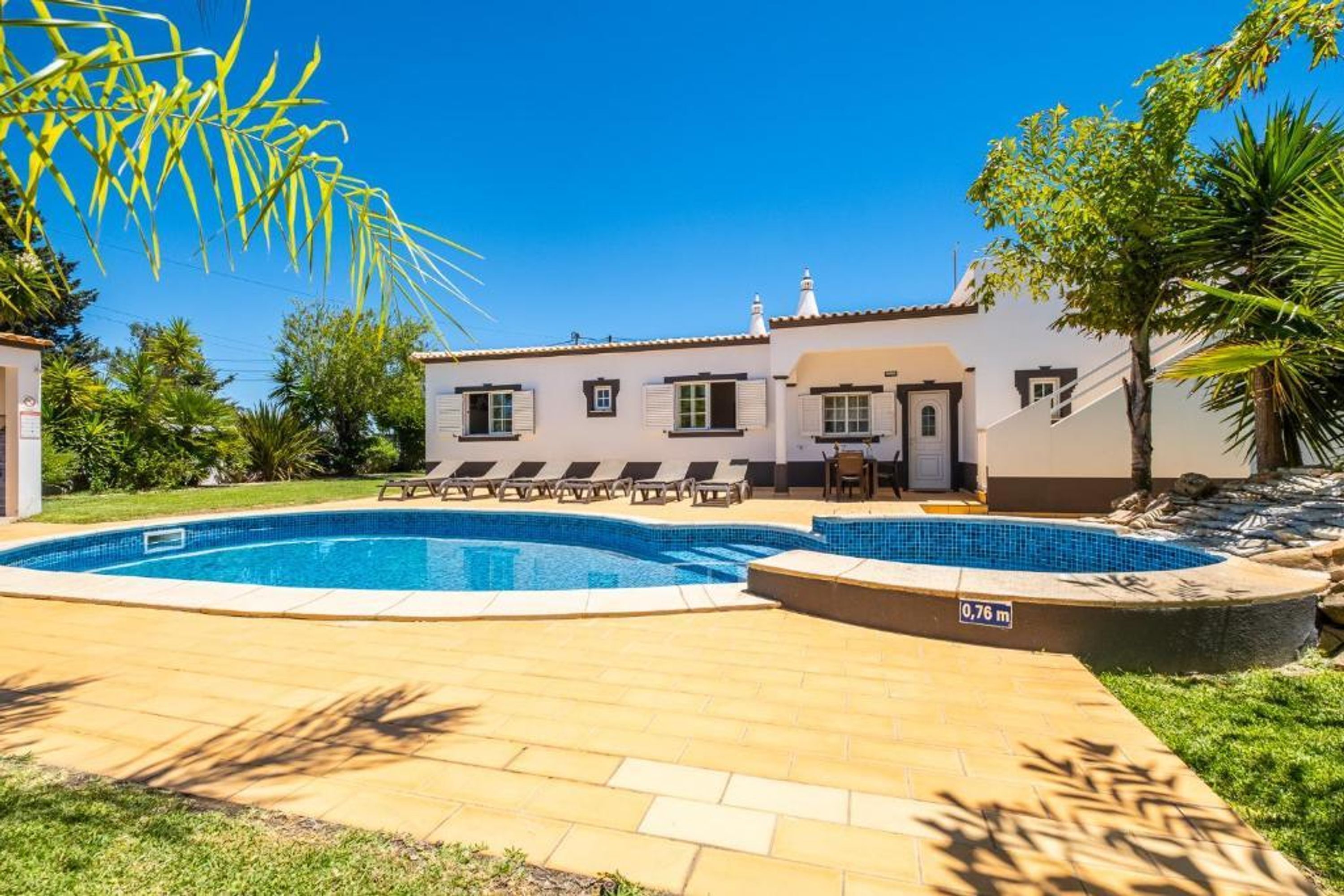 Photo - Casa Amendoeira Large Private Pool Wifi