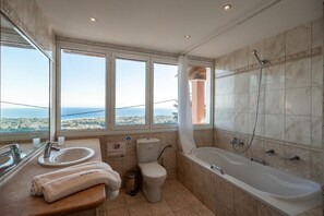 House | 5 bedrooms