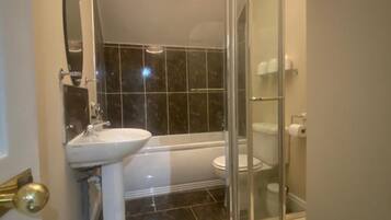 House | Bathroom | Deep-soaking bathtub, hair dryer, towels