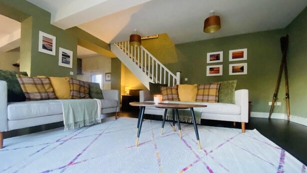 House | Living area | Fireplace - The Old Boathouse Holiday Home (Enniskillen)