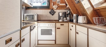 Roof-only vacation home with 3 bedrooms in Carolinensiel (72m²) for 6-7 persons