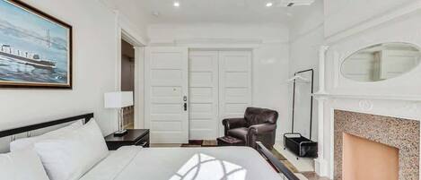 5 chambres, fer et planche Ă repasser, accĂšs au Wi-Fi (inclus)