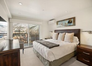 Exterior - 3 Bedroom Gold-rated Condo at the Base of Aspen Mountain (Aspen)