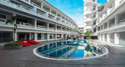 Radisson RED Phuket Patong Beach