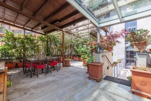 Outdoor dining - Noisette house with garden (Milano)