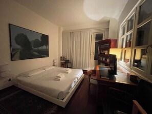 2 bedrooms, in-room safe, desk, iron/ironing board - Noisette house with garden (Milano)