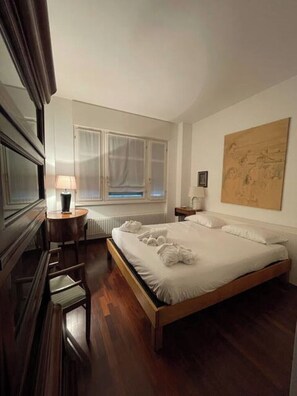 2 bedrooms, in-room safe, desk, iron/ironing board - Noisette house with garden (Milano)