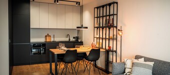 Luxury city center apartment - private parking included