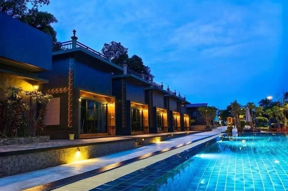 Sky country resort at khanom