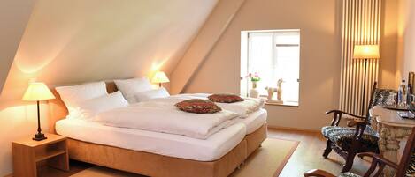 Double Room, Garden View | Free WiFi