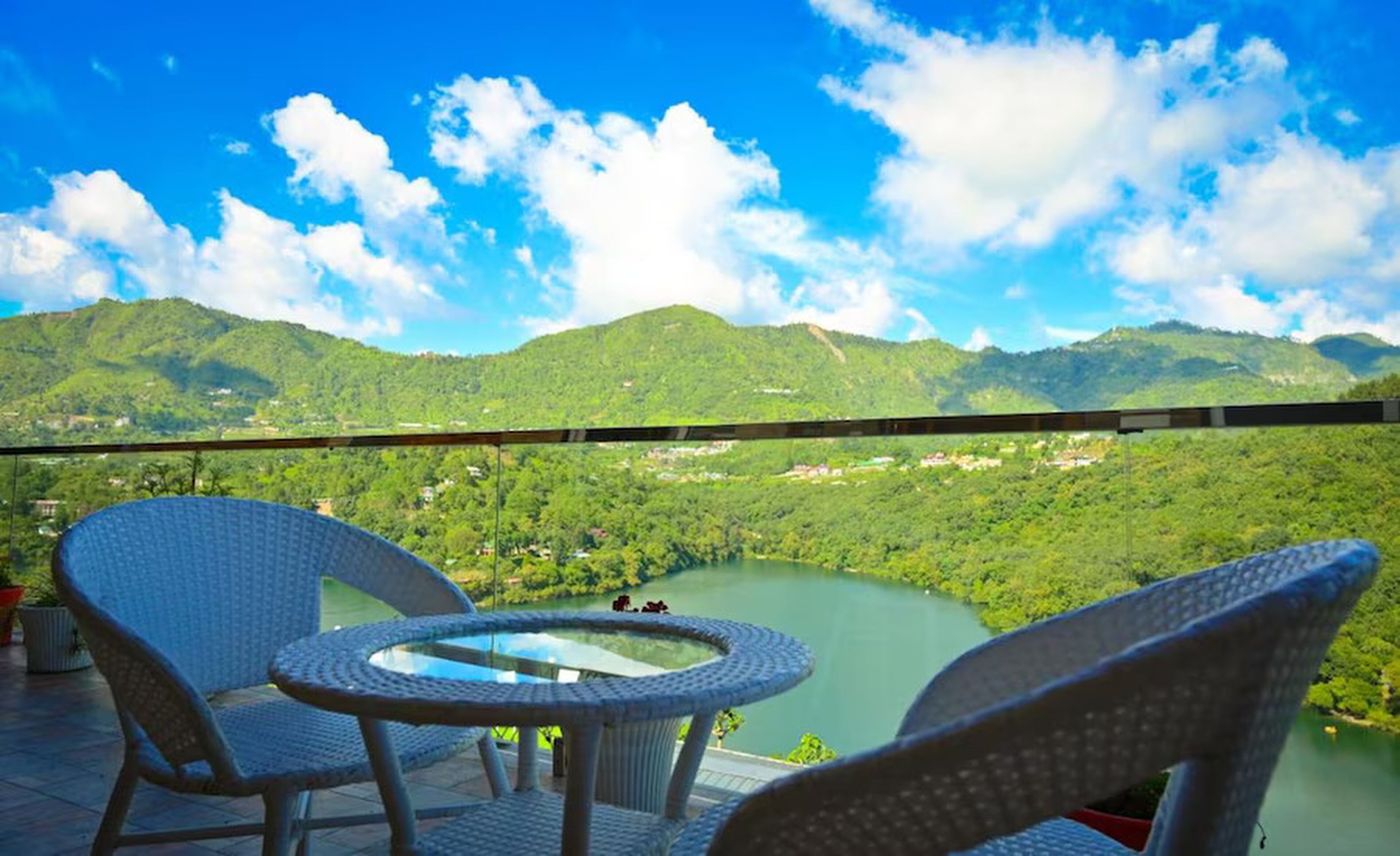 Luxury Room, River View | Balcony