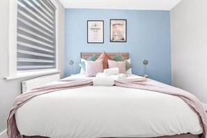 2 soverom, strykejern/-brett, wi-fi og sengetøy