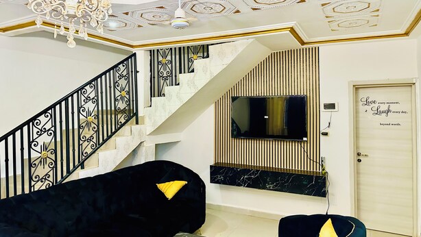 Villa, 4 Bedrooms, Smoking, Balcony | Living area - Villa Amina Splendid and Elegant (Ouagadougou)