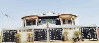 Villa Amina Splendid Elegant Structure