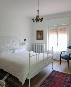 Apartment, 2 Bedrooms, Smoking, Balcony | 2 bedrooms