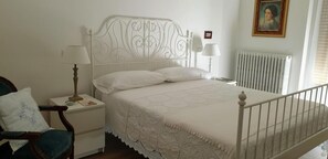 Apartment, 2 Bedrooms, Smoking, Balcony