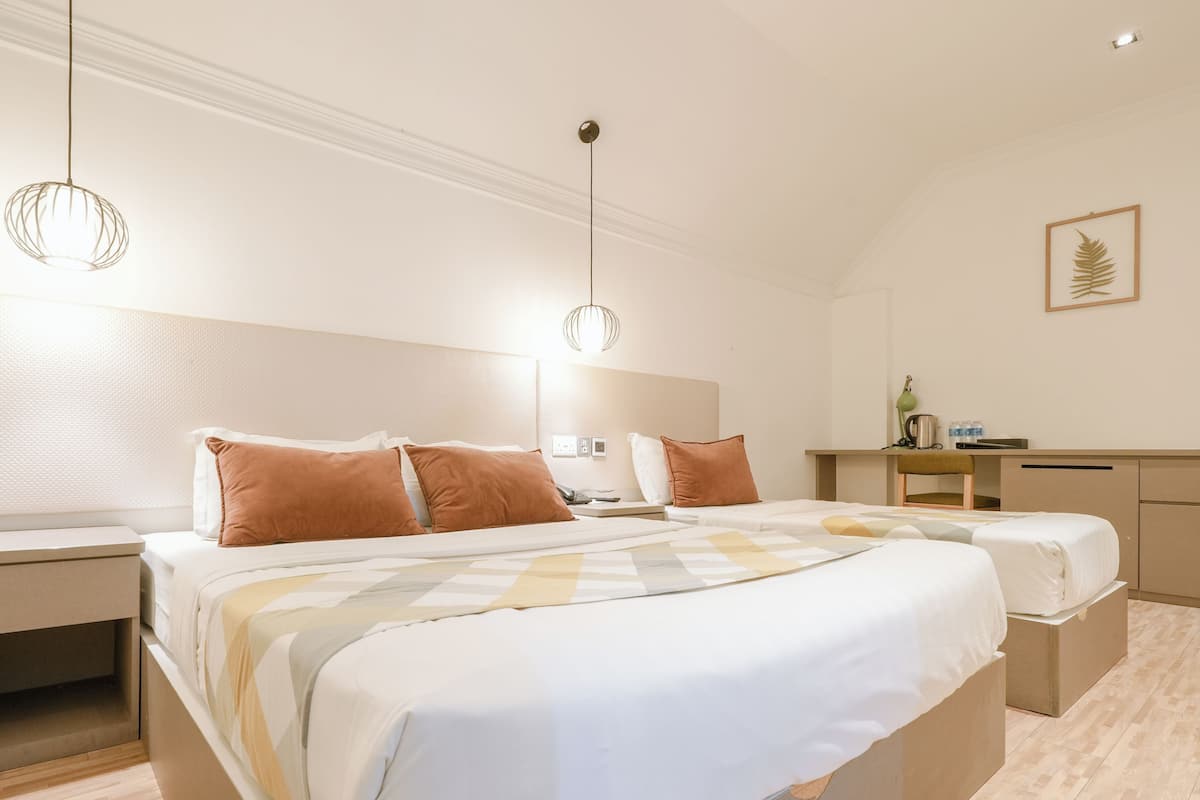 Chambre Familiale, pas de fenĂȘtre (Superior)