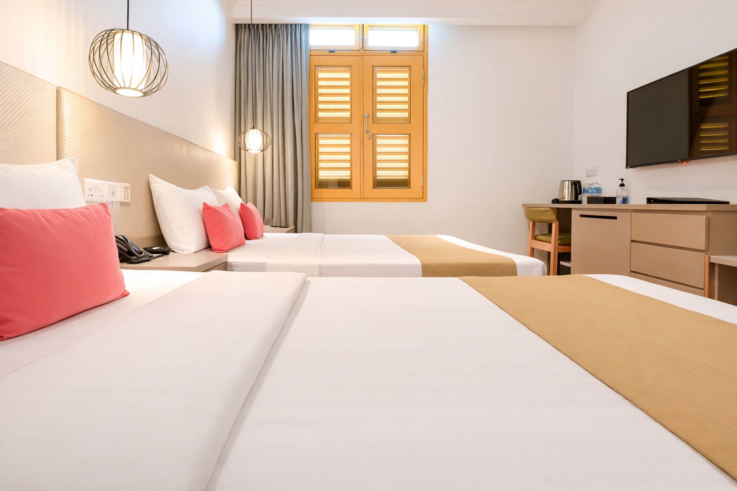 Deluxe Family, Window | In-room safe, desk, laptop workspace, free WiFi