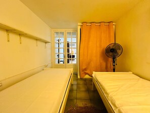 2 bedrooms, free WiFi