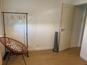 Interior - Superb apartment with balcony and parking with all amenities.   (Saint-Herblain)