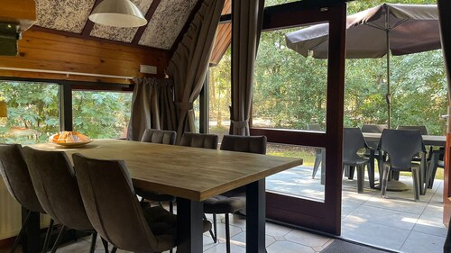 Detached 6-person bungalow