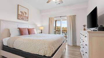 6 bedrooms, iron/ironing board, travel cot, WiFi