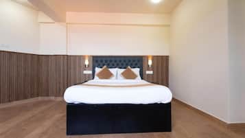 1 bedroom, desk, free WiFi