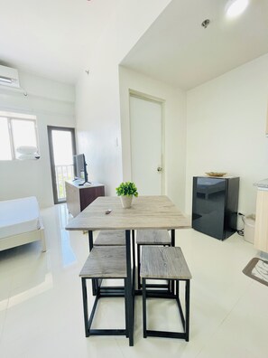 In-room dining - WV Towers (Iloilo)